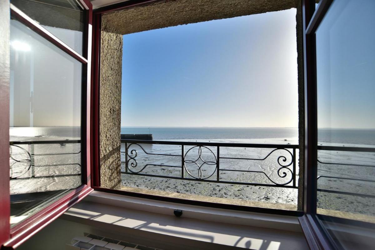 Lostra 2 - Appartement Avec Mezzanine, Front De Mer A Cancale Sur Le Port De La Houle Exterior foto